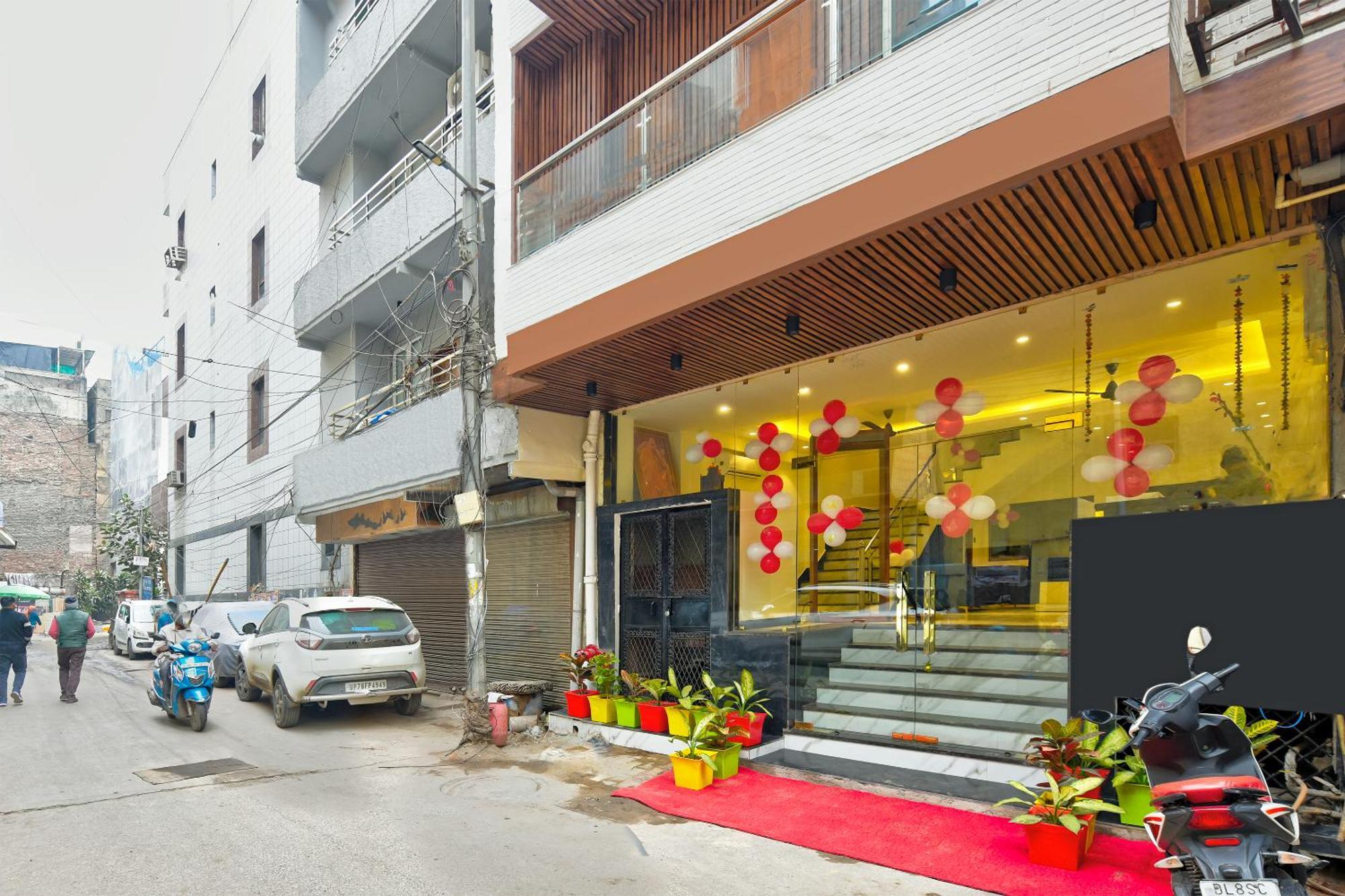 Hotel Surya Plaza Nueva Delhi Exterior foto
